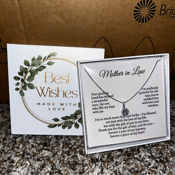 Elegant Silver Necklace for Mother-in-Law - Picture 2 of 3